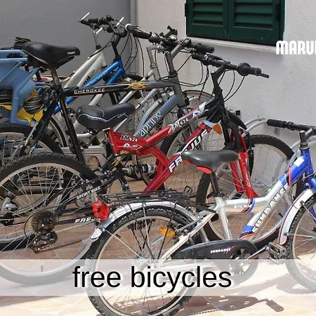 Marula - 5 Min Walk To Beach, Supermarkets, Restaurants - Balcony, Parking & Bicycles شقة زاووستروج