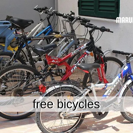 Marula - 5 Min Walk To Beach, Supermarkets, Restaurants - Balcony, Parking & Bicycles Apartment Zaostrog