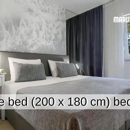 Marula - 5 Min Walk To Beach, Supermarkets, Restaurants - Balcony, Parking & Bicycles * Zaostrog