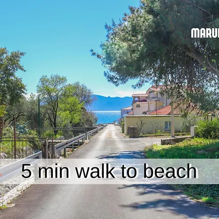 Lägenhet Marula - 5 Min Walk To Beach, Supermarkets, Restaurants - Balcony, Parking & Bicycles Zaostrog
